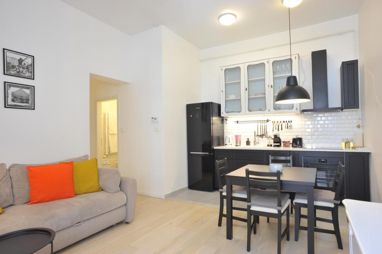 Apartment Calliope ซาเกร็บ ภายนอก รูปภาพ